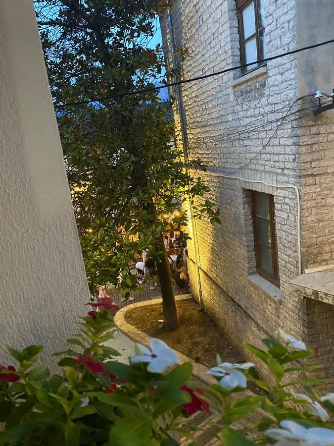 Guest House Ani Gjirokastër